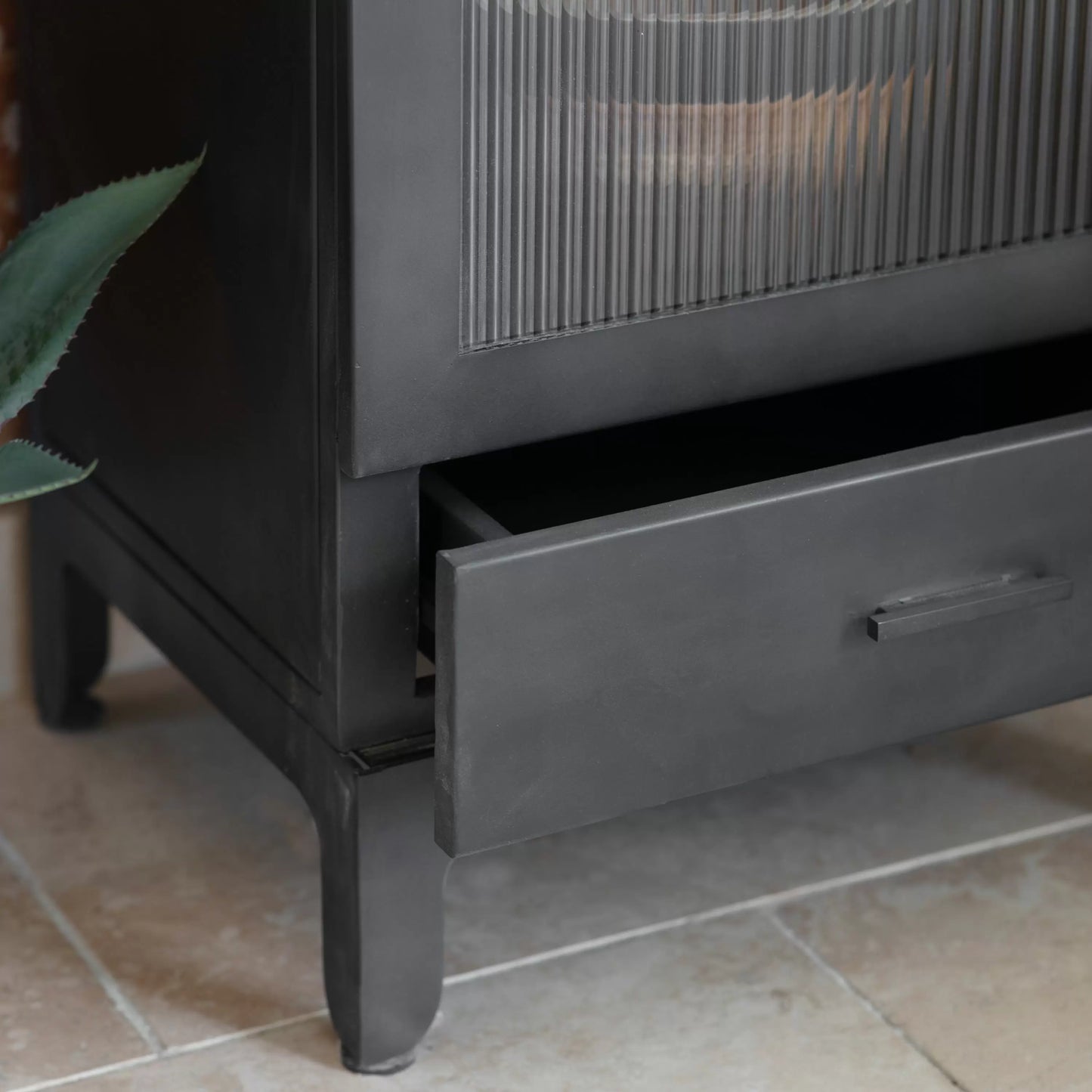 Rye Display Unit (Single door)