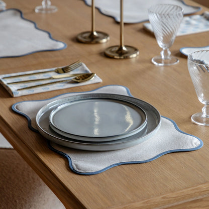 Scallop Edge Placemats (Set of 4)